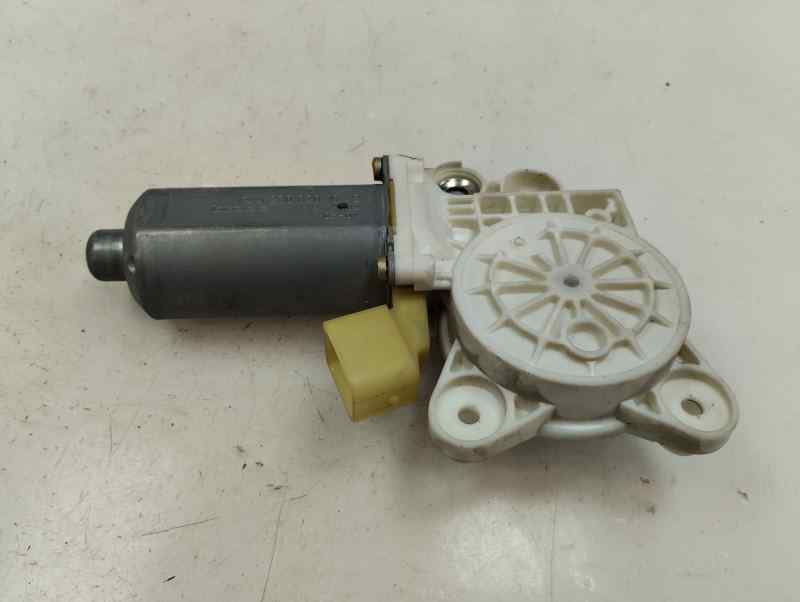 MOTOR ELEVALUNAS DELANTERO IZQUIERDO MERCEDES BENZ CLASE CLK 2003 2.7 CLK 270 CDI MT 170CV