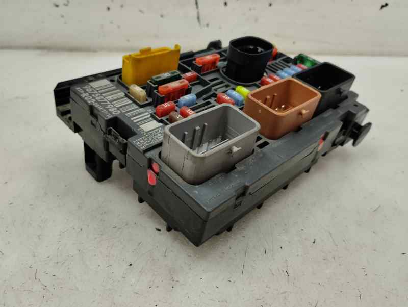 CAJA RELES FUSIBLES CITROEN C5 2012 2.0 HDI MT 140CV