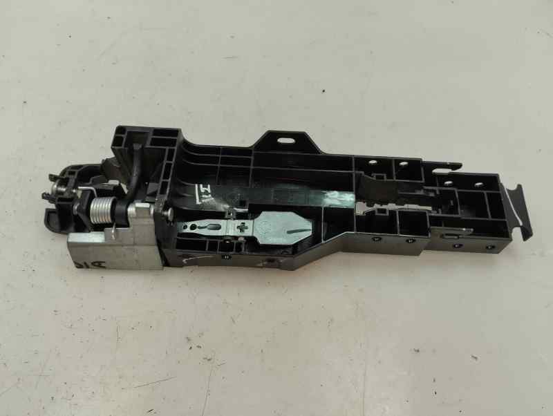 SOPORTE MANETA EXTERIOR PUERTA TRASERA DERECHA NISSAN NOTE 1.2 MPI MT 80CV