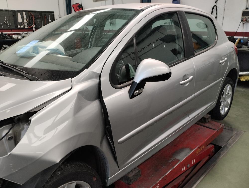 CAJA RELES FUSIBLES PEUGEOT 207 2009 1.6 HDI MT 90CV