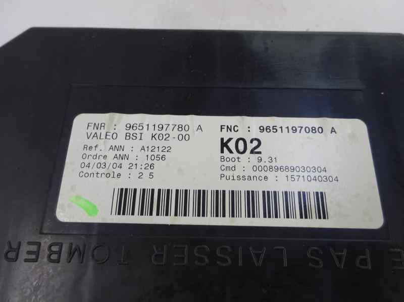 CAJA RELES FUSIBLES PEUGEOT 307 2.0 HDI MT 90CV