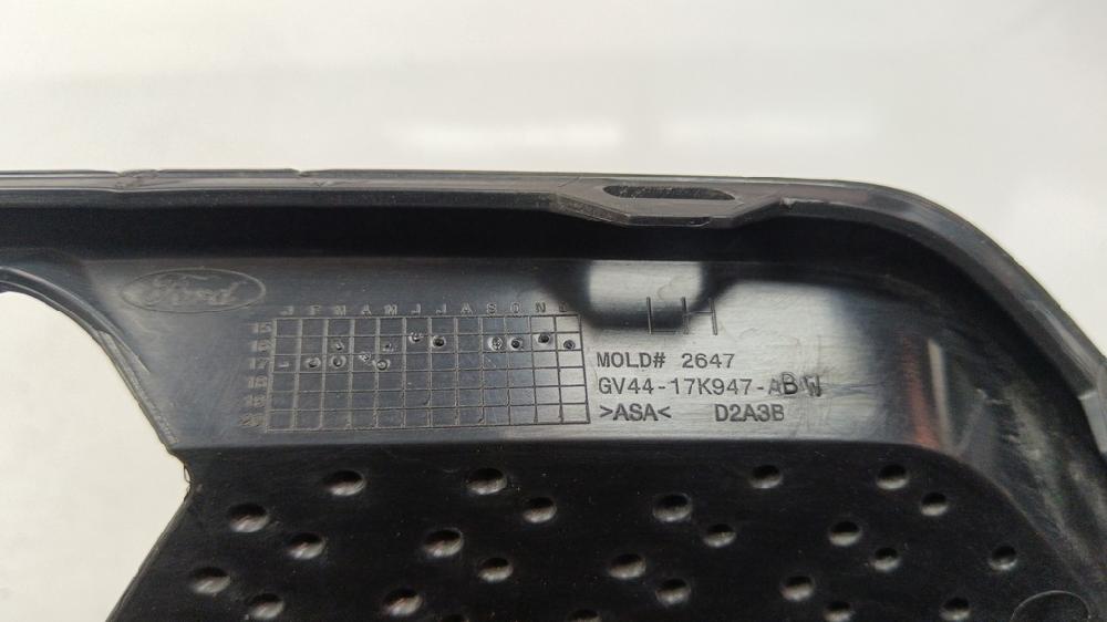 REJILLA PARAGOLPES IZQUIERDA FORD KUGA 1.5 MT 120CV