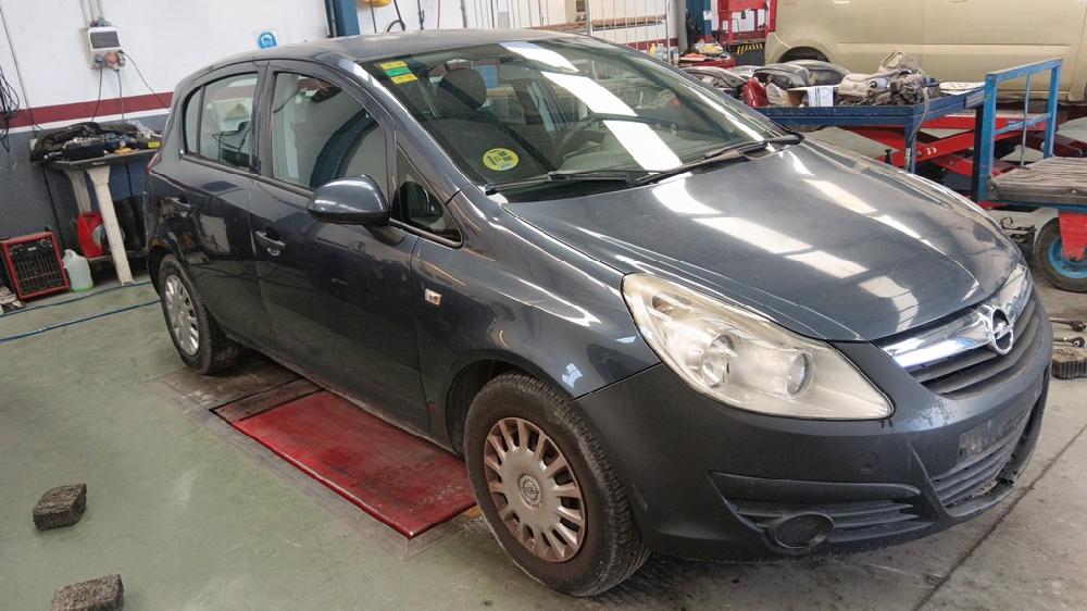 PILOTO TRASERO IZQUIERDO OPEL CORSA 2010 1.3 CDTI MT 75CV