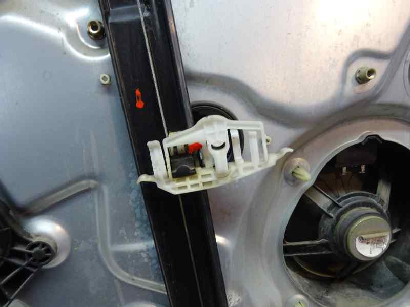 ELEVALUNAS DELANTERO DERECHO FIAT STILO 1.9 TD MT 115CV
