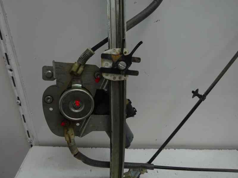 ELEVALUNAS DELANTERO DERECHO BMW SERIE 3 2.0 320D MT 136CV