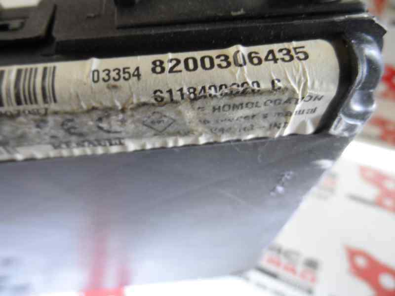 CAJA RELES FUSIBLES RENAULT MEGANE 1.9 DCI MT 120CV | 88KW