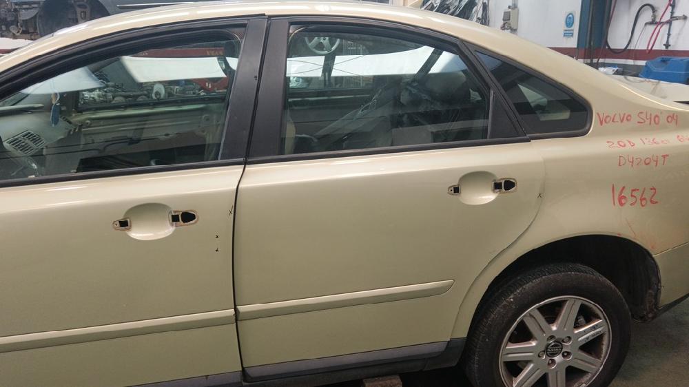 PUERTA TRASERA IZQUIERDA VOLVO S40 2.0 MT 136CV | 100KW