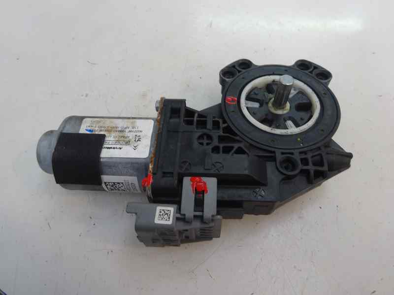 MOTOR ELEVALUNAS DELANTERO DERECHO CITROEN DS3 2011 1.6 MT 150CV | 110KW