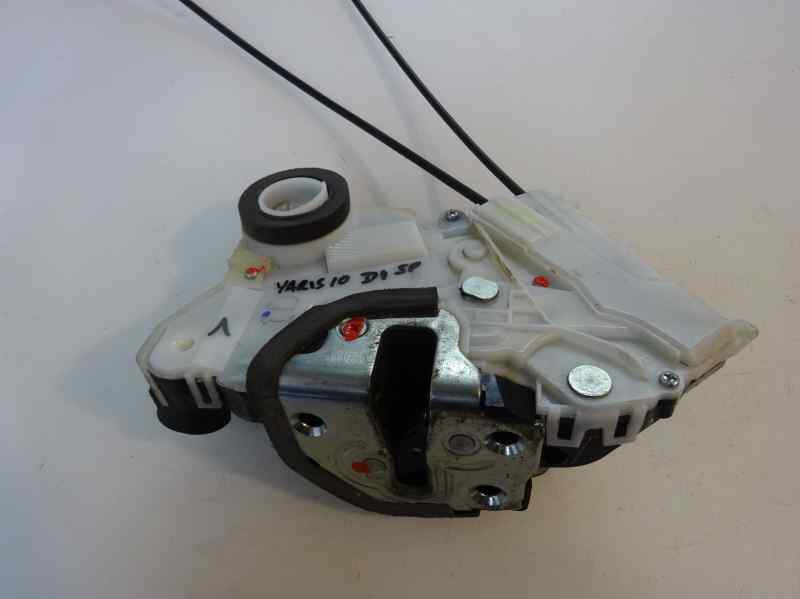 CERRADURA PUERTA DELANTERA IZQUIERDA TOYOTA YARIS 1.4 MT 90CV | 66KW