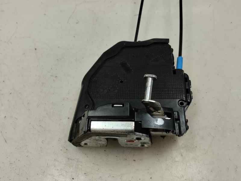 CERRADURA PUERTA TRASERA DERECHA TOYOTA AURIS 2.0 D-4D MT 124CV | 91KW