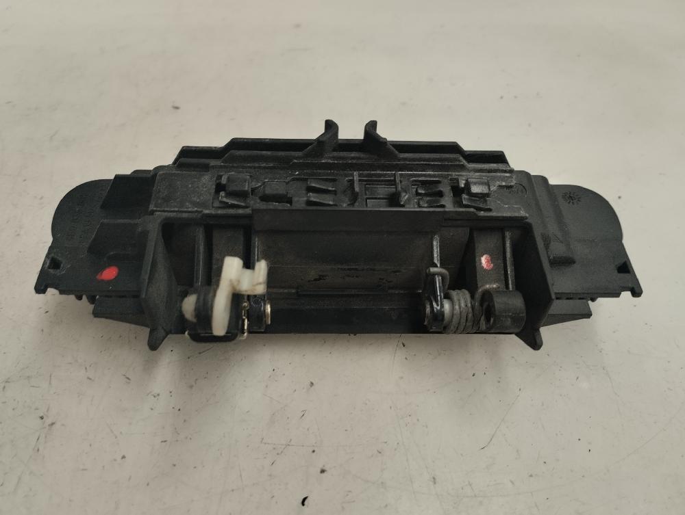 MANETA EXTERIOR DELANTERA DERECHA AUDI A6 1.9 TDI 6MT 130CV