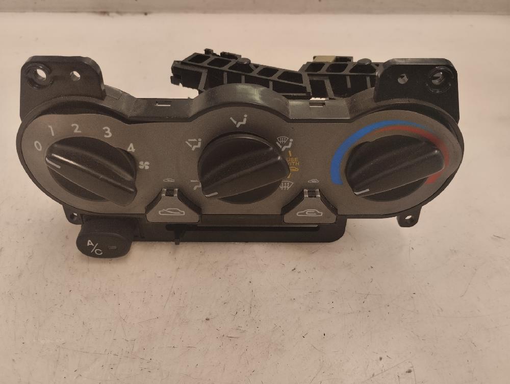 MANDO CALEFACCION AIRE ACONDICIONADO HYUNDAI ACCENT 1.3 MT 86CV | 63KW