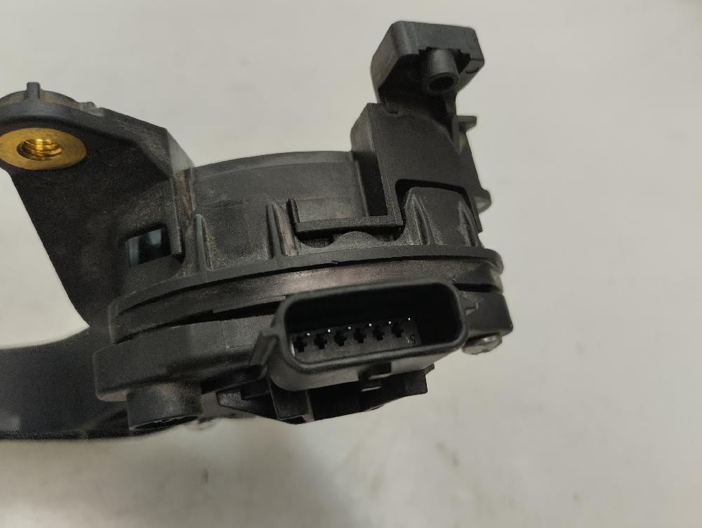 POTENCIOMETRO PEDAL DACIA DUSTER 1.0 MT 90CV | 67KW
