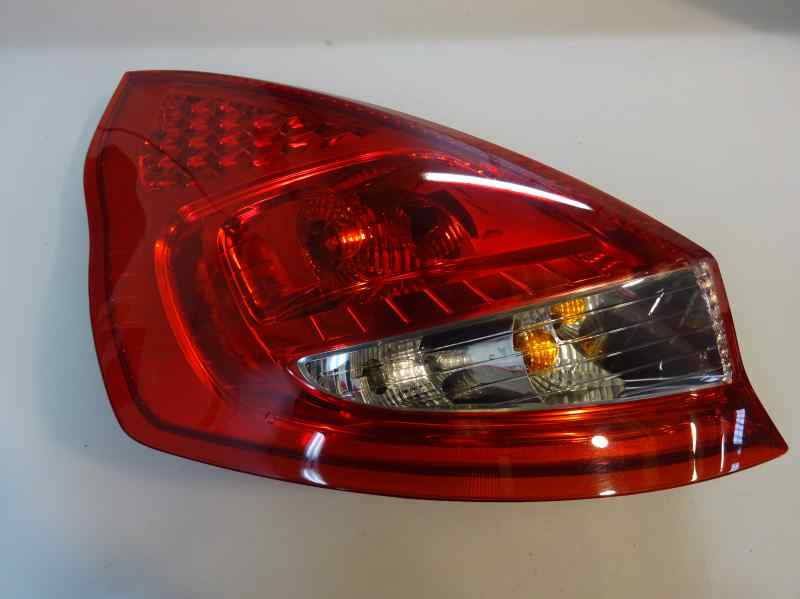 PILOTO TRASERO IZQUIERDO FORD FIESTA 1.4 TDCI MT 68CV