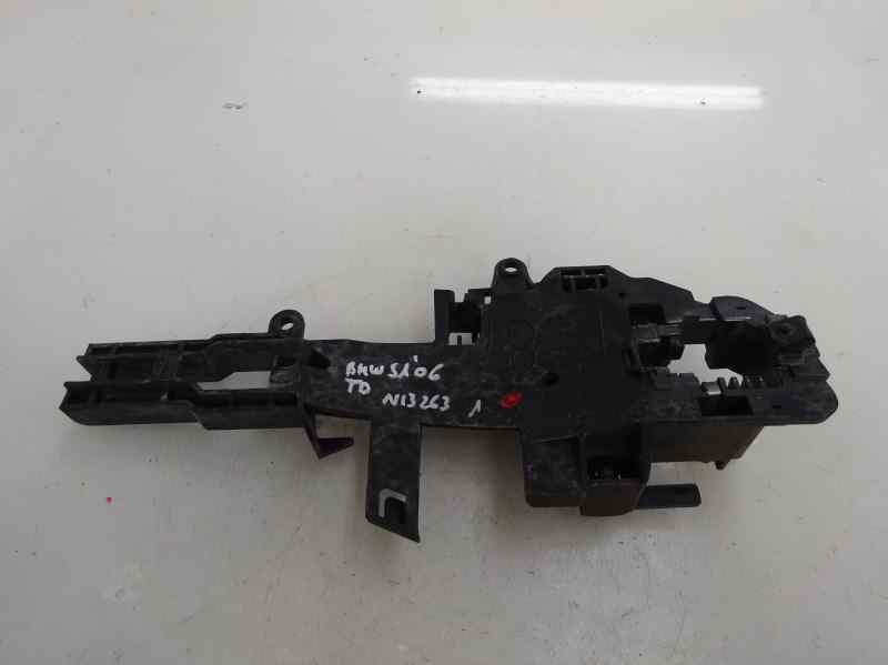 SOPORTE MANETA EXTERIOR PUERTA TRASERA DERECHA BMW SERIE 1 2006 1.6 116I MT 115CV
