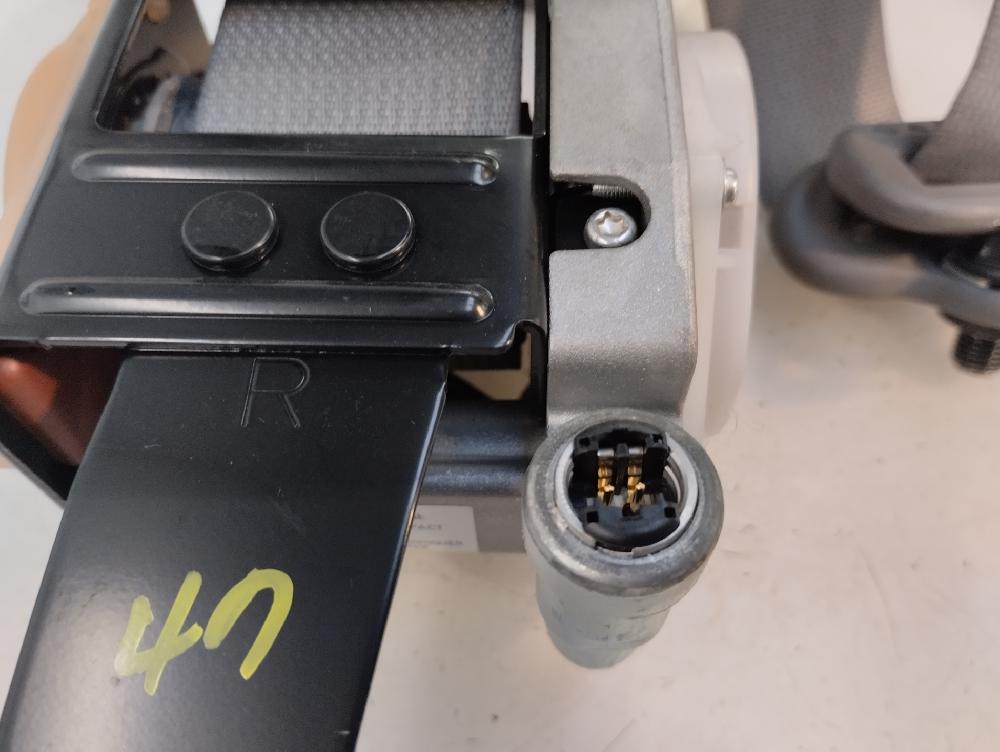 CINTURON SEGURIDAD DELANTERO DERECHO HYUNDAI TUCSON 2.0 CRDI MT 2WD 140CV | 103KW