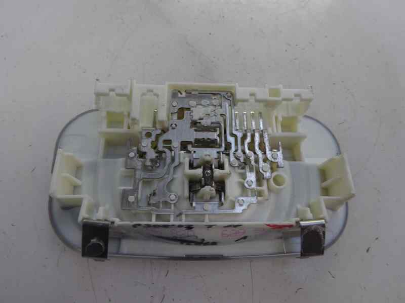 LUZ INTERIOR PEUGEOT 308 1.6 HDI MT 112CV
