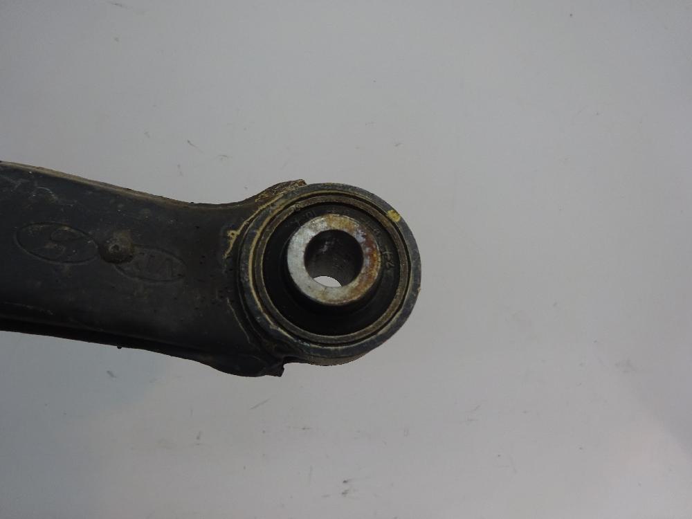 BRAZO SUSPENSION SUPERIOR TRASERO IZQUIERDO KIA CEED 1.4 MT 90CV | 66KW