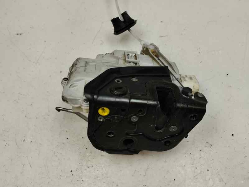 CERRADURA PUERTA TRASERA IZQUIERDA AUDI A4 2005 2.0 TDI MT 140CV | 103KW
