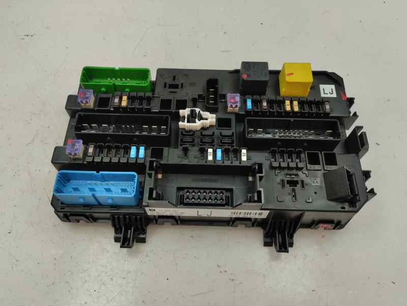 CAJA RELES FUSIBLES OPEL ZAFIRA 1.7 CDTI MT 110CV