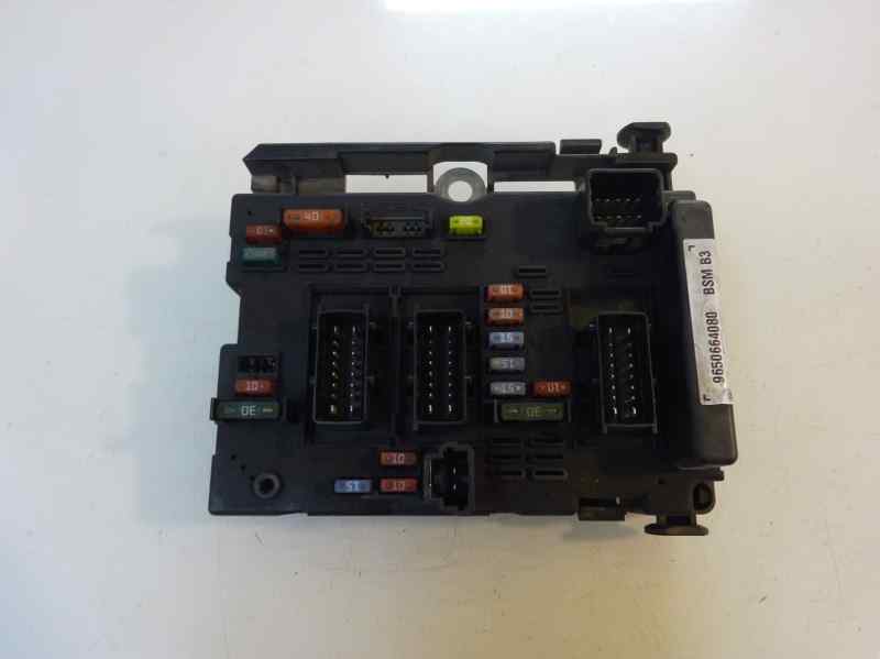 CAJA RELES FUSIBLES PEUGEOT 206 1.4 MT 90CV