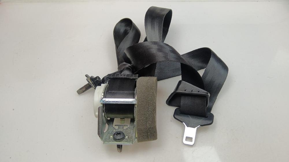 CINTURON SEGURIDAD TRASERO DERECHO FORD KUGA 1.5 MT 120CV