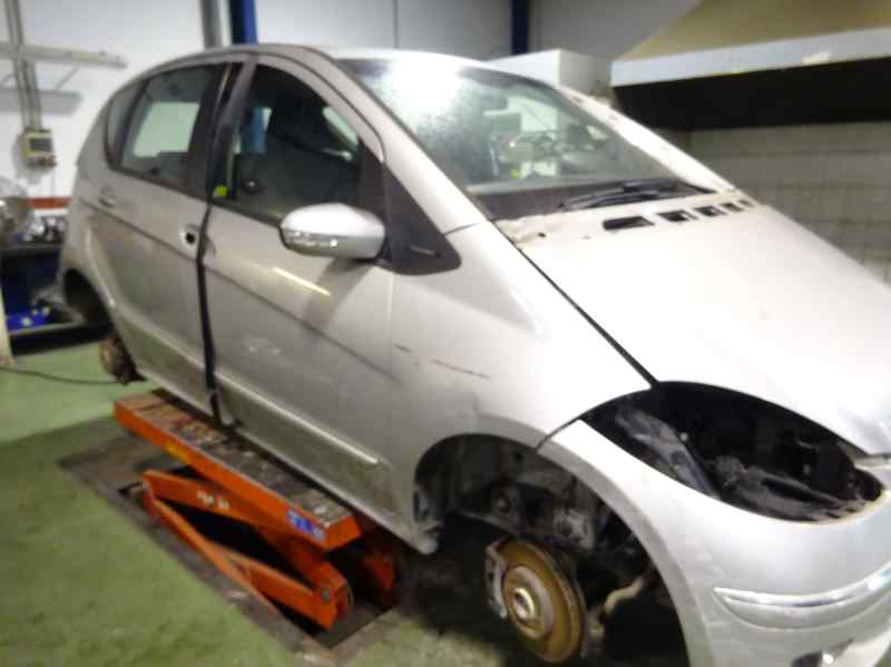 CLAXON MERCEDES BENZ CLASE A 2005 2.0 A 180 CDI MT 109CV