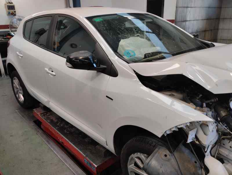BOMBA LIMPIA RENAULT MEGANE 1.2 TCE MT 115CV