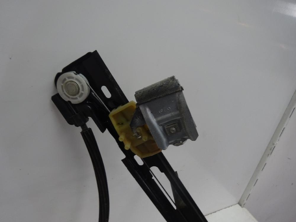 ELEVALUNAS DELANTERO IZQUIERDO SEAT IBIZA 1.6 TDI MT 90CV
