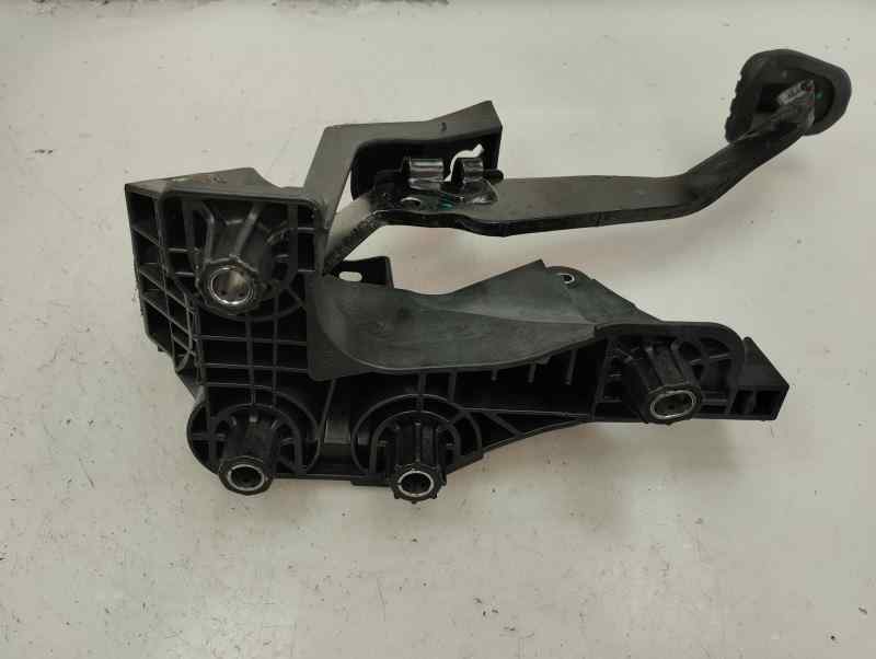 PEDAL FRENO DACIA DUSTER 1.5 MT 4WD 115CV | 84KW