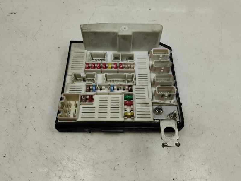 CAJA RELES FUSIBLES RENAULT SCENIC 1.9 MT 100CV | 74KW