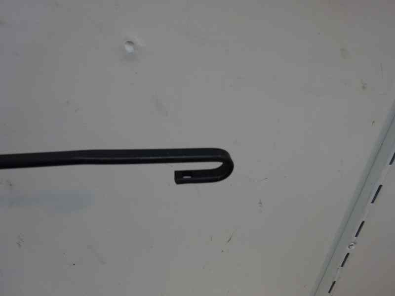 BRAZO LIMPIA DELANTERO DERECHO NISSAN JUKE 1.5 DCI MT 110CV