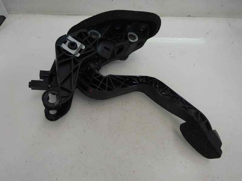 PEDAL EMBRAGUE FORD FIESTA 2016 1.25 MT 82CV