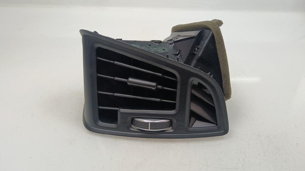 REJILLA AIRE DELANTERA DERECHA FORD KUGA 1.5 MT 120CV