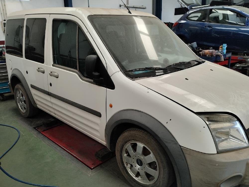 CAPOT FORD TRANSIT CONNECT 1.8 TD MT SWB 90CV | 66KW