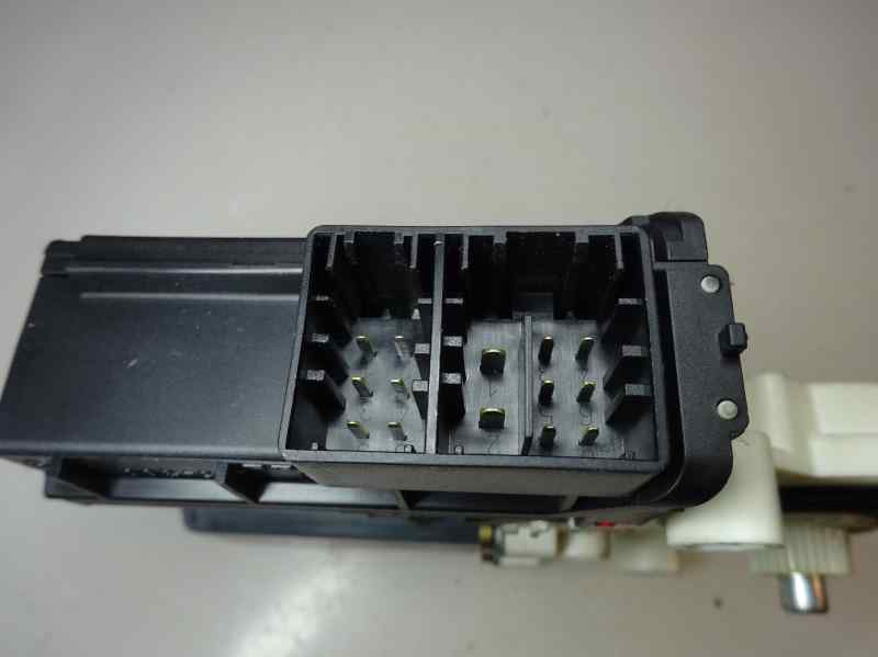 MOTOR ELEVALUNAS TRASERO IZQUIERDO SEAT CORDOBA 1.9 TD MT 100CV