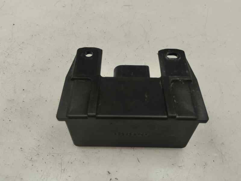 CAJA PRECALENTAMIENTO MERCEDES BENZ CLASE C 2.2 MT 122CV | 90KW