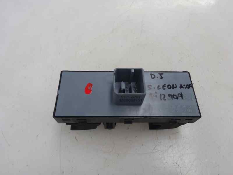 MANDO ELEVALUNAS DELANTERO IZQUIERDO SEAT LEON 1.4 MT 125CV | 92KW