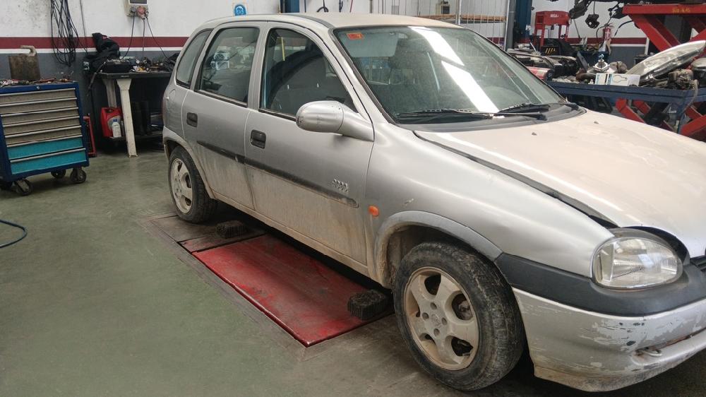 CONMUTADOR DE ARRANQUE OPEL CORSA 1.7 D MT 60CV