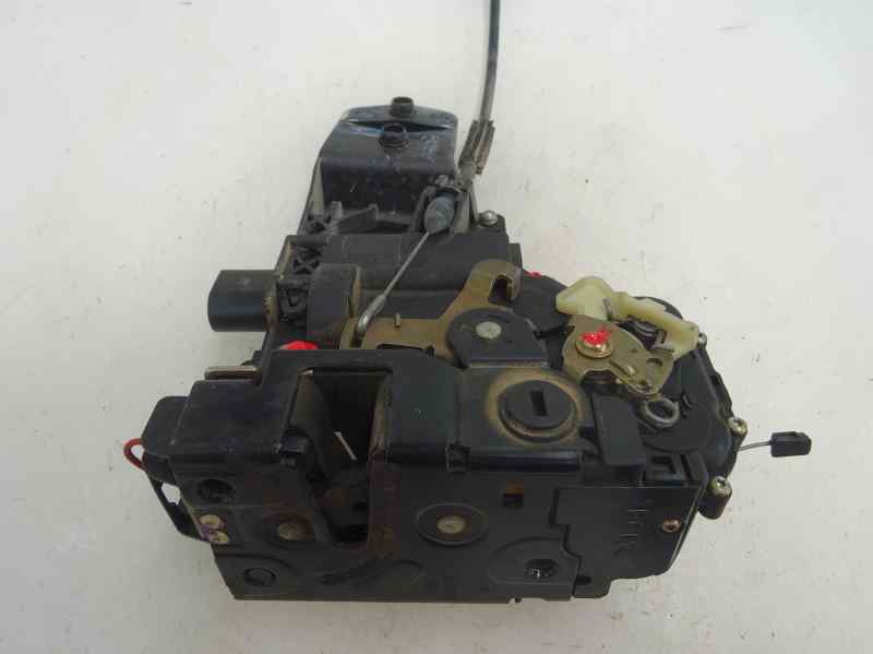 CERRADURA PUERTA TRASERA DERECHA VOLKSWAGEN PASSAT 1.9 TDI MT 115CV