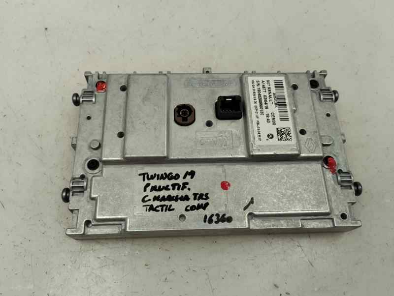 PANTALLA MULTIFUNCION RENAULT TWINGO 0.9 AMT 90CV | 66KW