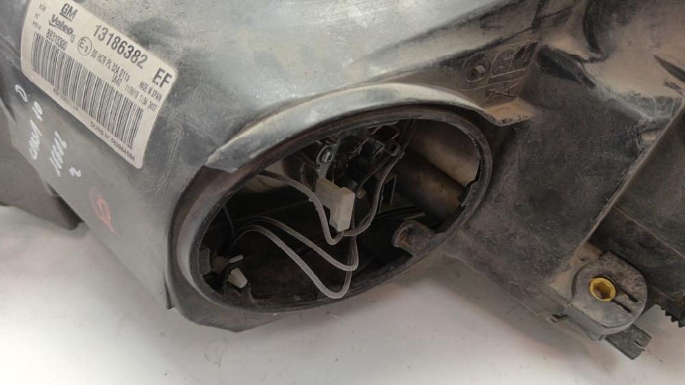 FARO DERECHO OPEL CORSA 1.3 CDTI MT 75CV