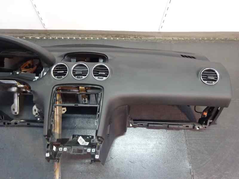 SALPICADERO PEUGEOT 308 1.6 HDI MT 114CV