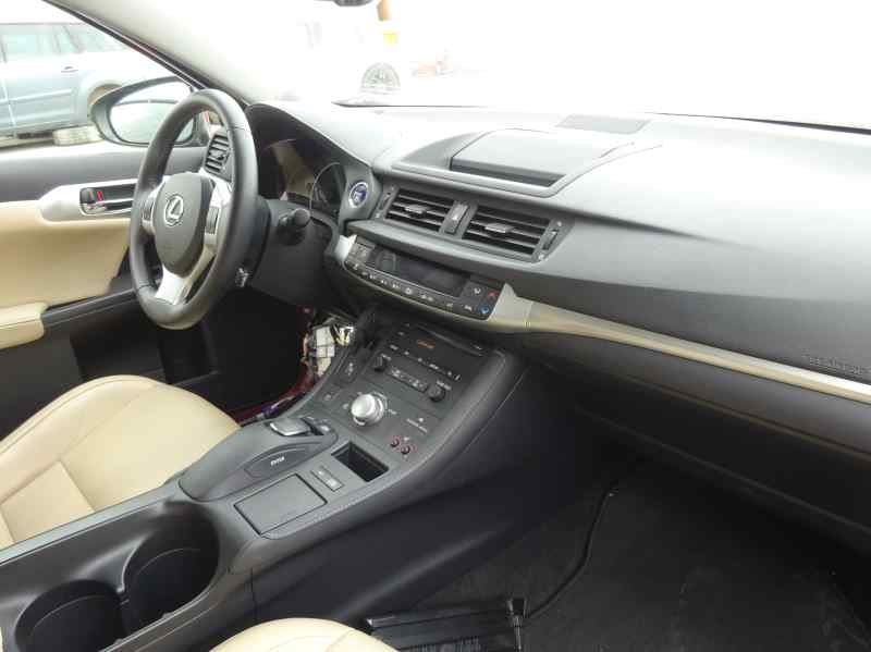 BUJE LEXUS CT 2012 1.8CVT 99CV | 73KW