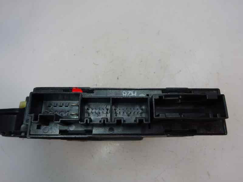 MOTOR ELEVALUNAS TRASERO IZQUIERDO AUDI A4 2001 1.9 TDI 6MT 130CV