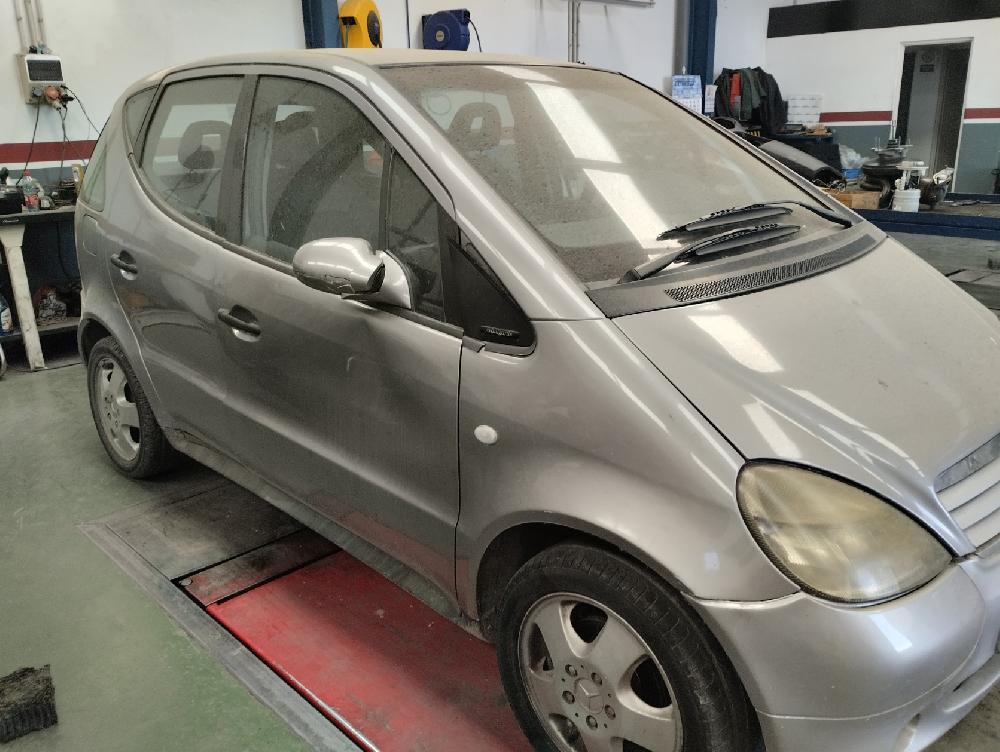 CERRADURA PUERTA TRASERA DERECHA MERCEDES BENZ CLASE A 1998 1.6 MT 102CV | 75KW