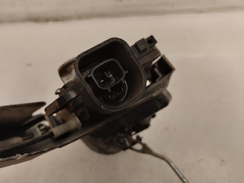 CERRADURA PUERTA TRASERA DERECHA TOYOTA RAV4 2.0 MT 4WD 116CV | 85KW