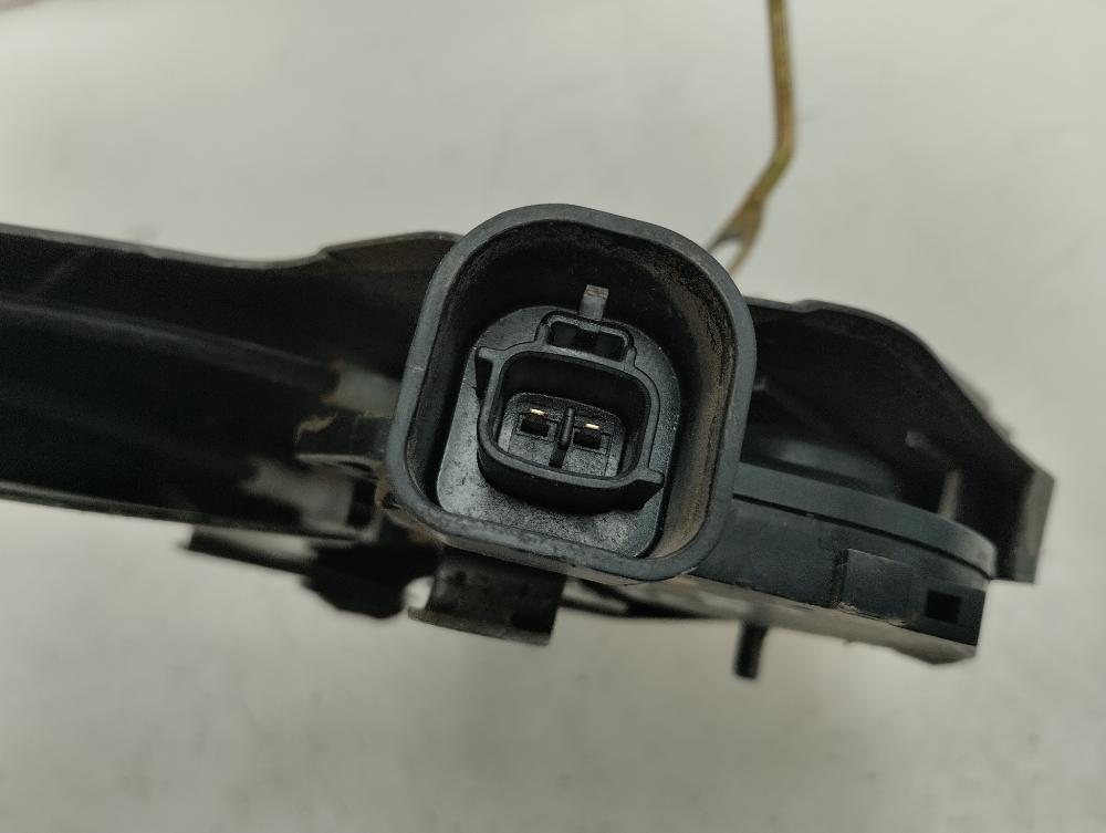 CERRADURA PUERTA TRASERA IZQUIERDA TOYOTA RAV4 2.0 MT 4WD 116CV | 85KW
