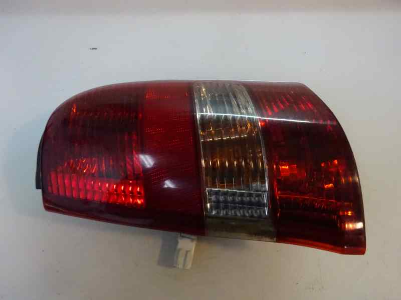 PILOTO TRASERO IZQUIERDO DAEWOO NEXIA 1.5 MT 75CV
