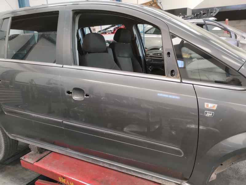 PUERTA DELANTERA DERECHA OPEL ZAFIRA 1.7 CDTI MT 110CV